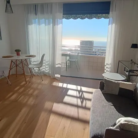 Estudio Con Impresionantes Vistas En Alicante Centro Exterior foto